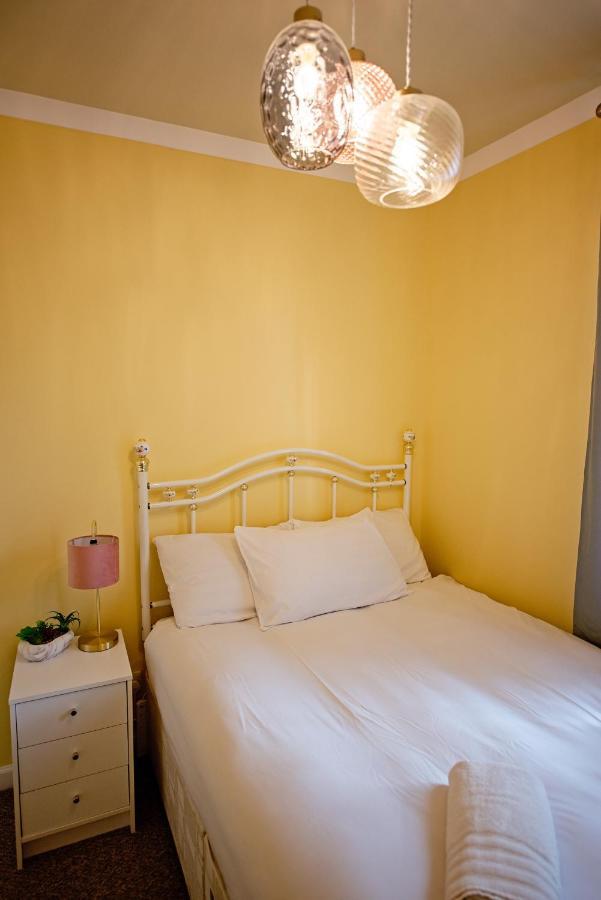 Cosy One Bedroom Flat In City Center إدنبرة المظهر الخارجي الصورة